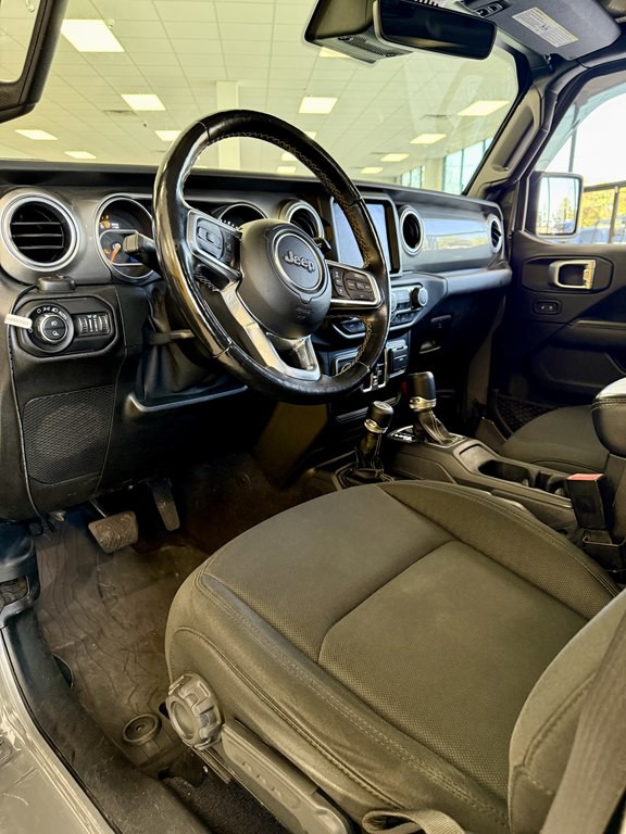 2020 Jeep Gladiator Image 13