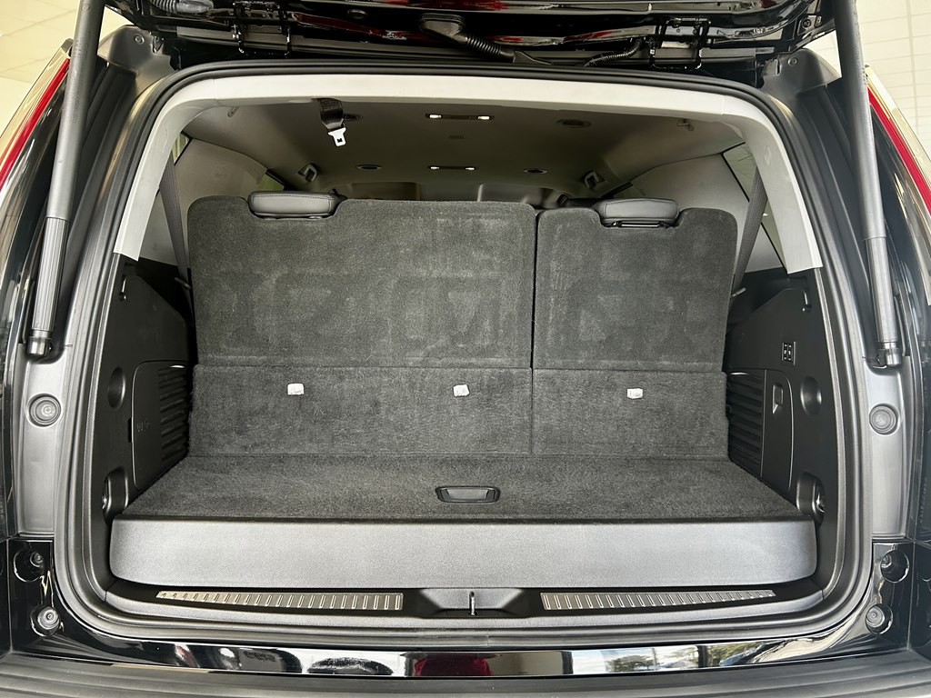 2018 Cadillac Escalade Image 9