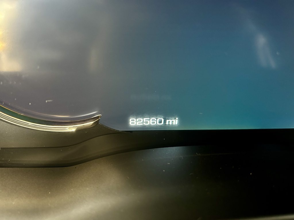 2018 Cadillac Escalade Image 21