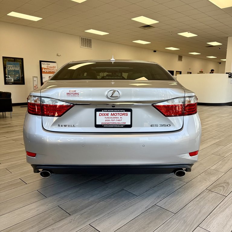 2013 Lexus ES Image 8