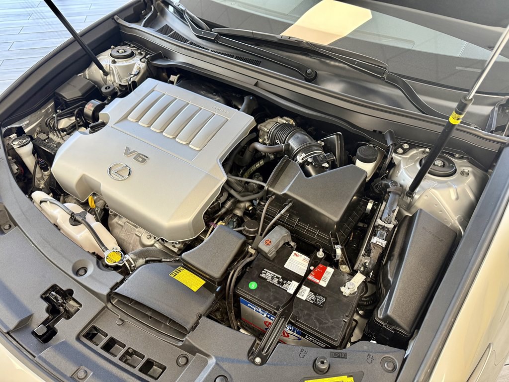 2013 Lexus ES Image 18