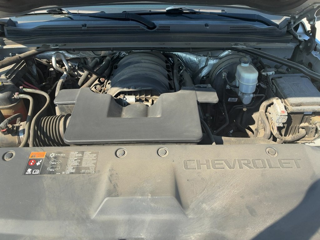 2016 Chevrolet Suburban Image 13