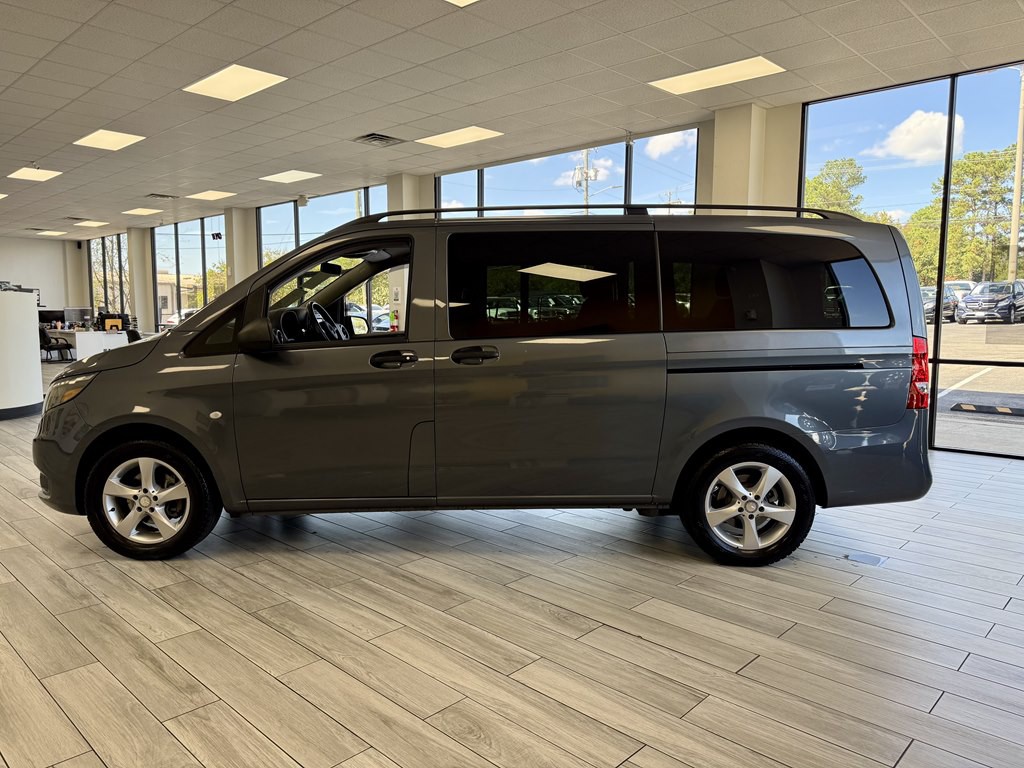 2016 Mercedes-Benz Metris Image 4