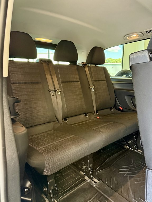 2016 Mercedes-Benz Metris Image 17