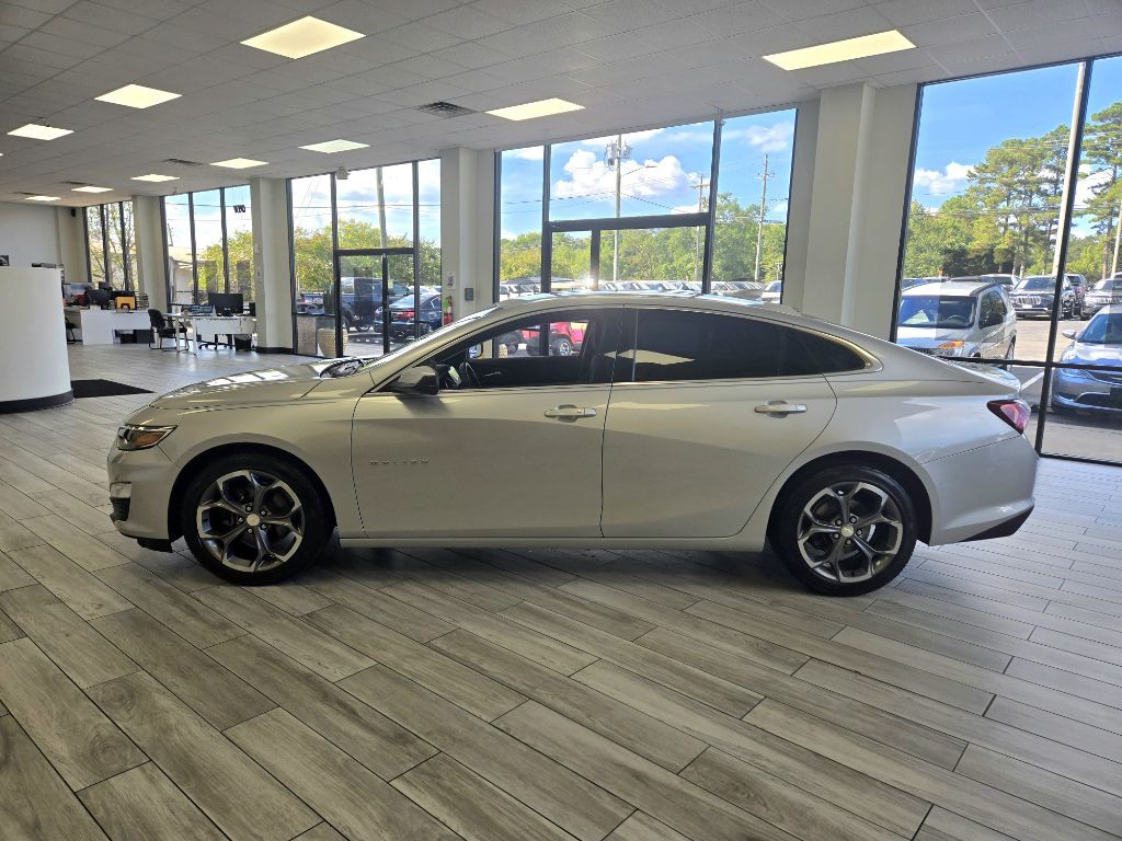2020 Chevrolet Malibu Image 5