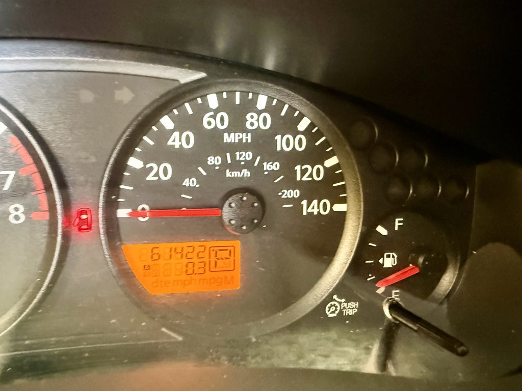 2016 Nissan Frontier Image 18