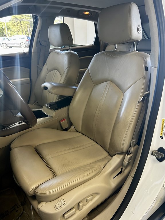 2010 Cadillac SRX Image 14