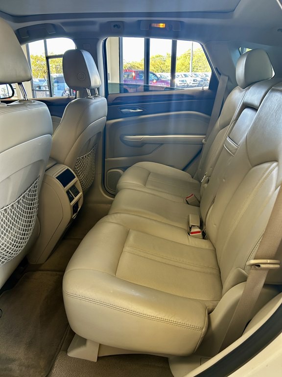 2010 Cadillac SRX Image 17