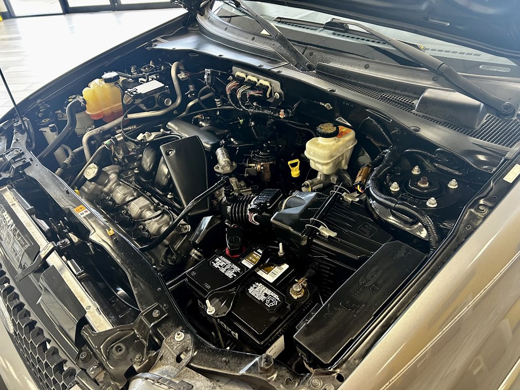 2007 Ford Escape Image 17