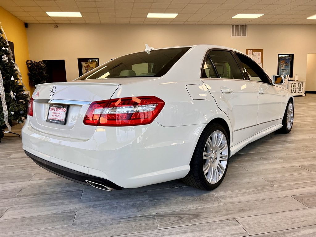 2011 Mercedes-Benz E-Class Image 6