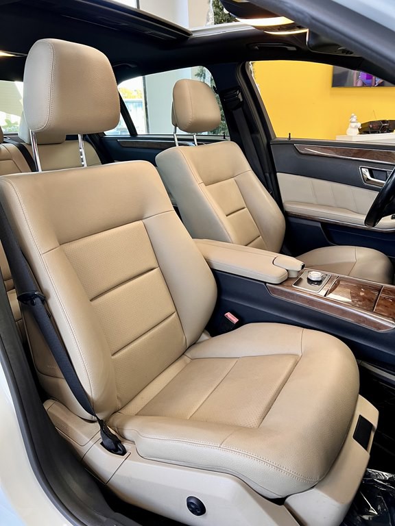 2011 Mercedes-Benz E-Class Image 15