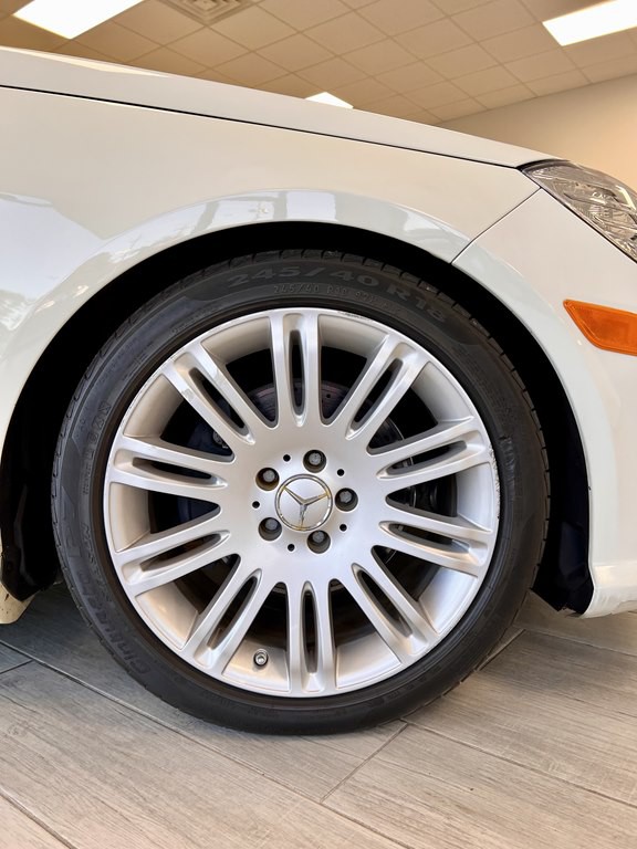 2011 Mercedes-Benz E-Class Image 18