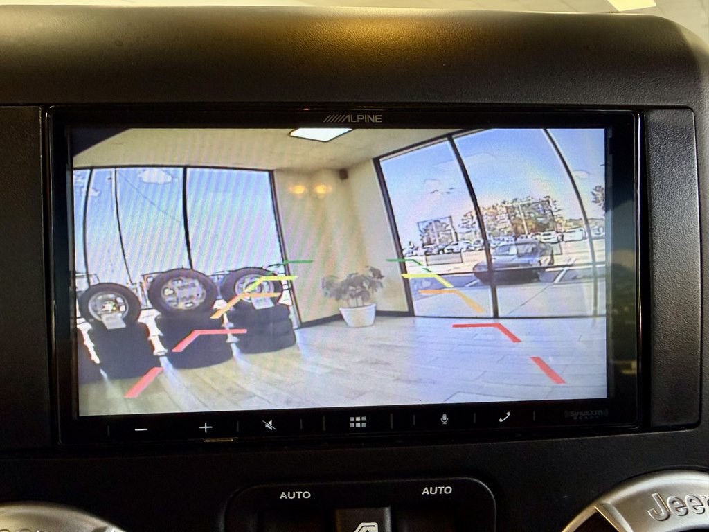 2016 Jeep Wrangler Unlimited Image 11