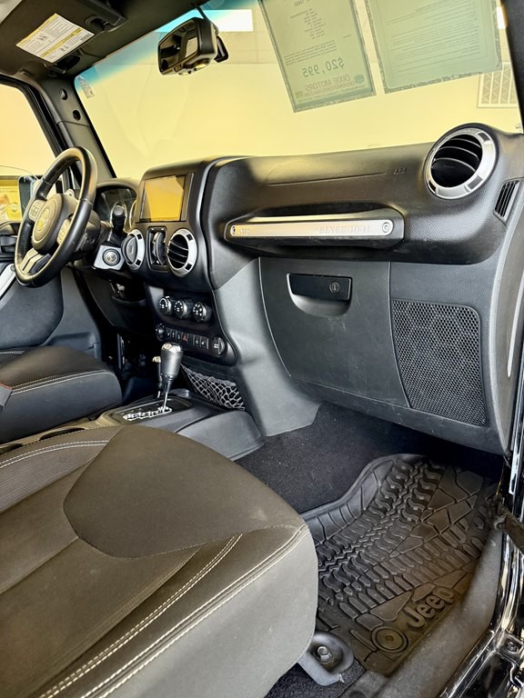 2016 Jeep Wrangler Unlimited Image 12