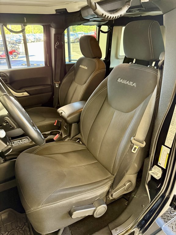 2016 Jeep Wrangler Unlimited Image 14