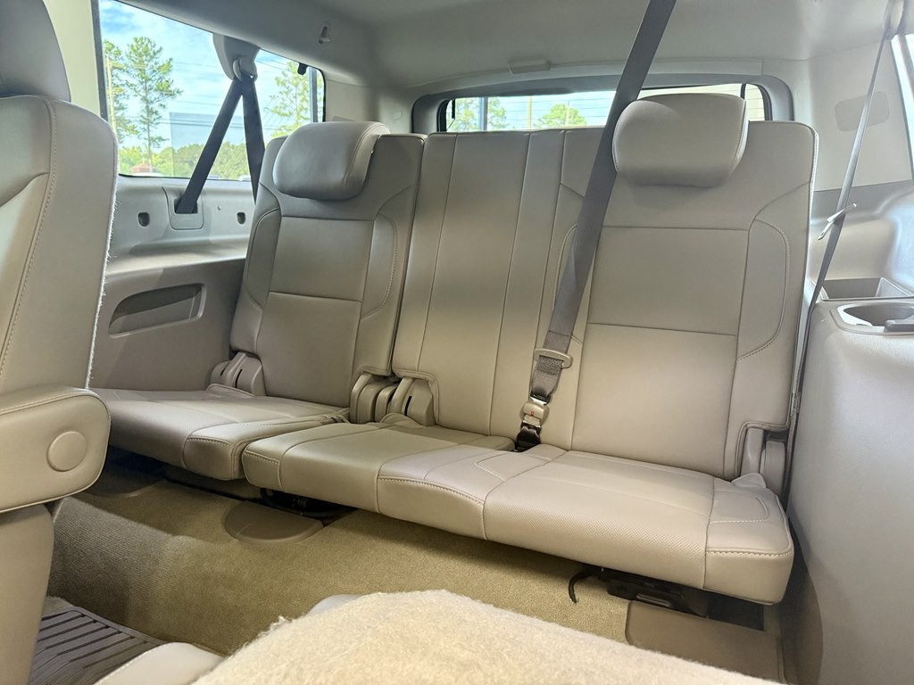 2018 Chevrolet Suburban Image 18