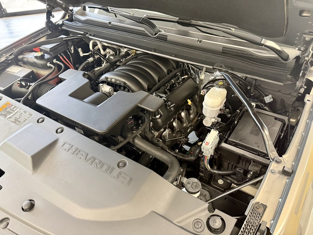 2018 Chevrolet Suburban Image 19