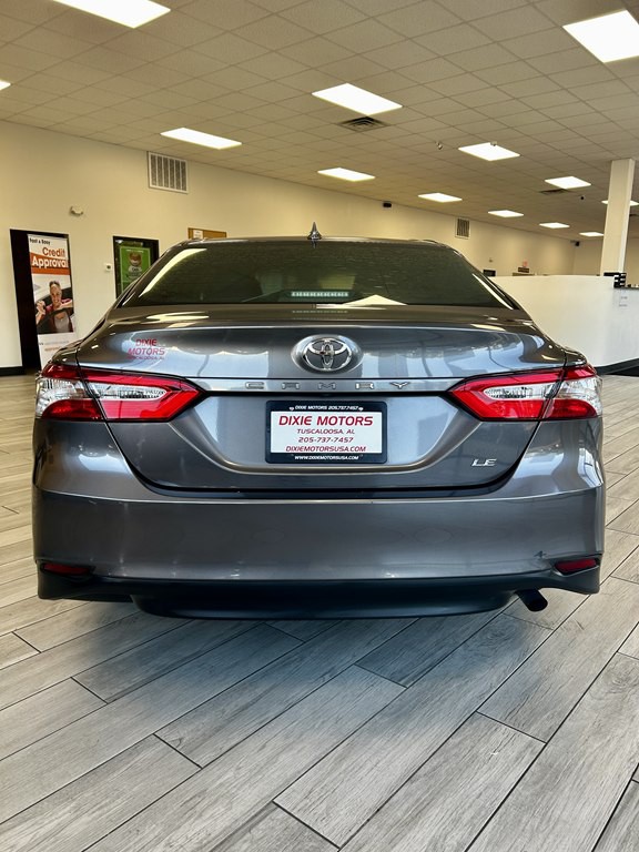2019 Toyota Camry Image 8