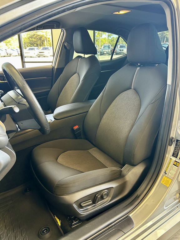 2023 Toyota Camry Image 14