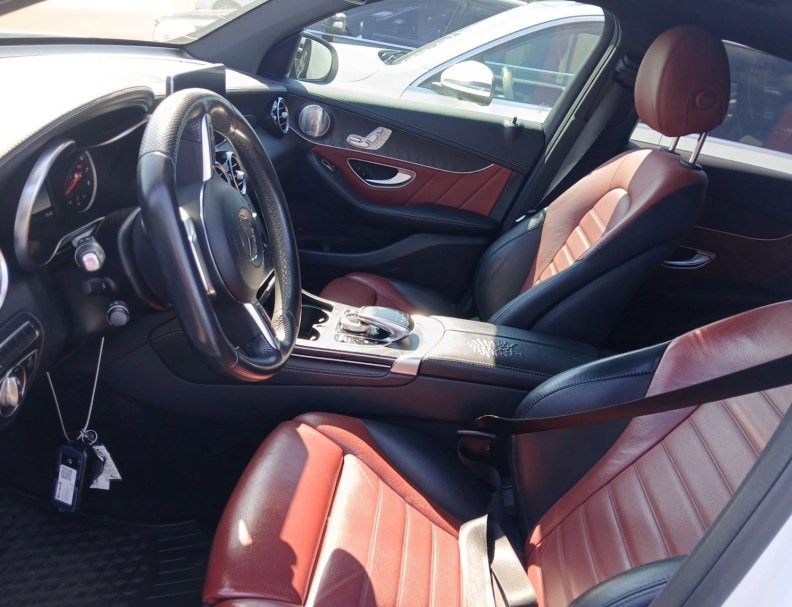 2017 Mercedes-Benz GLC-Class Image 5