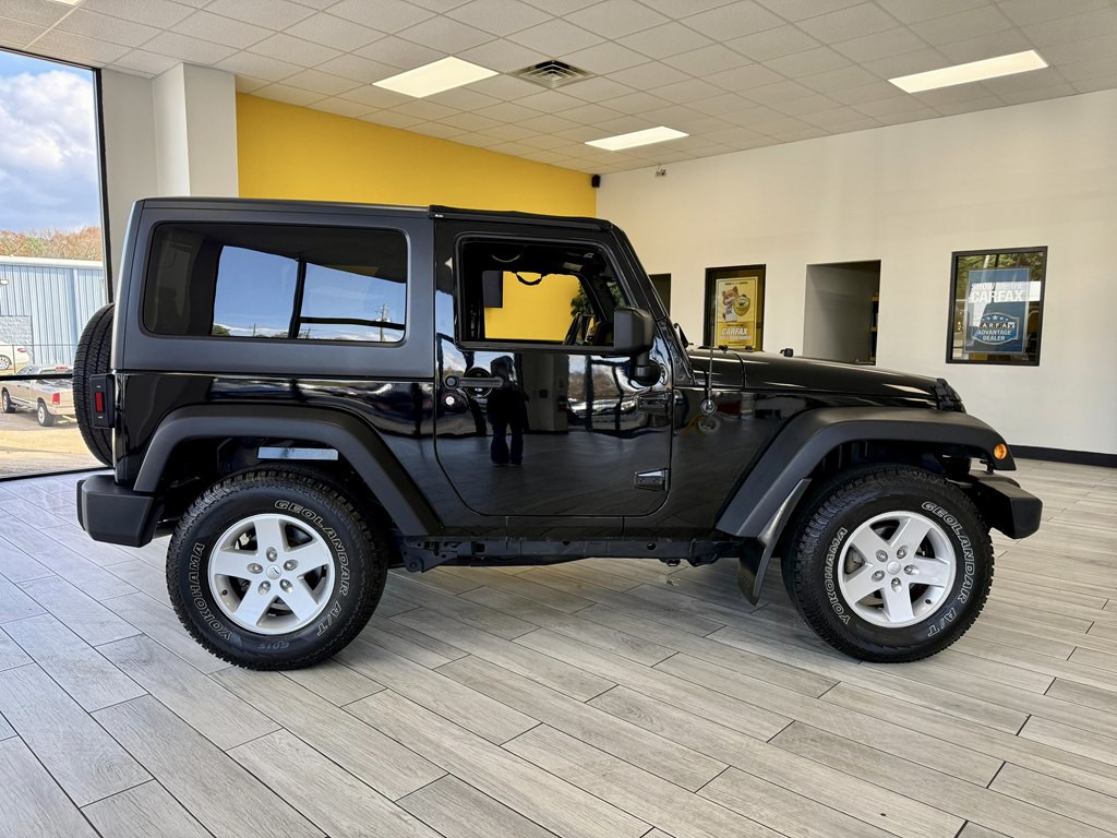 2017 Jeep Wrangler Image 5