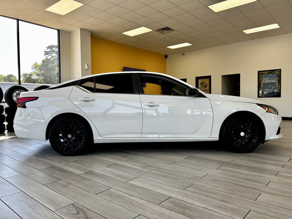 2020 Nissan Altima Image 5