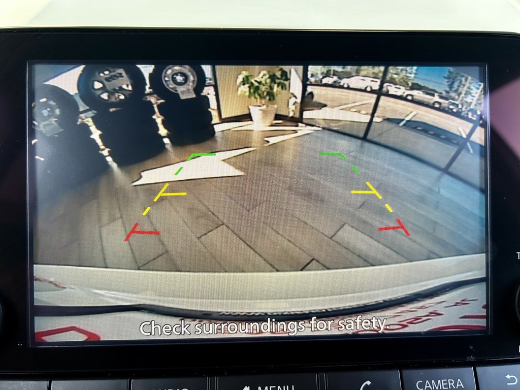 2020 Nissan Altima Image 11