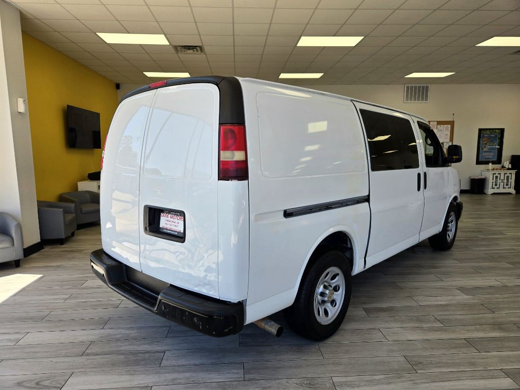 2012 Chevrolet Express Image 6