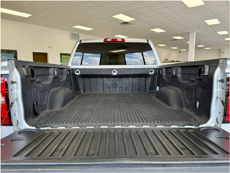 2015 Chevrolet Silverado 1500 Image 9