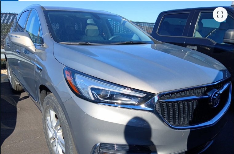 2018 Buick Enclave Image 1