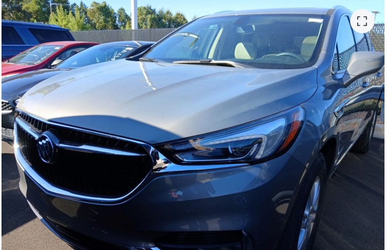 2018 Buick Enclave Image 2