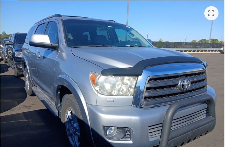 2014 Toyota Sequoia Image 1