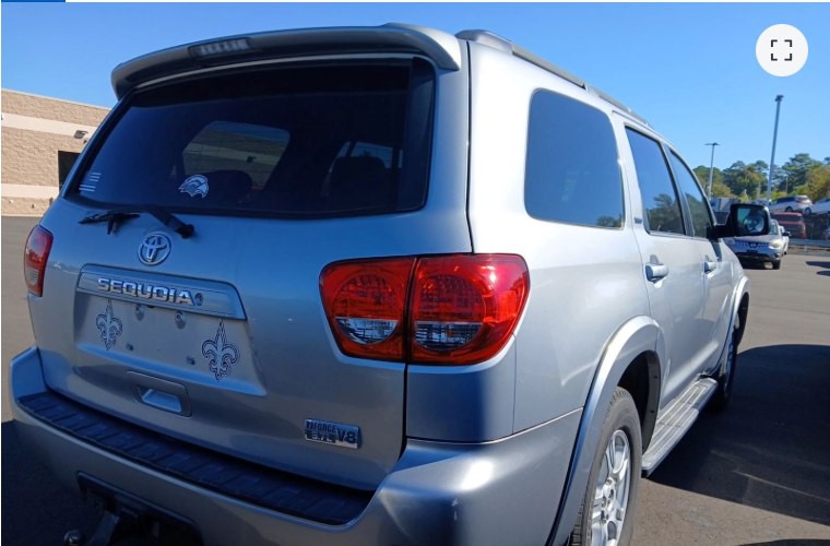 2014 Toyota Sequoia Image 3