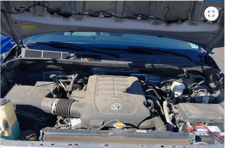 2014 Toyota Sequoia Image 8