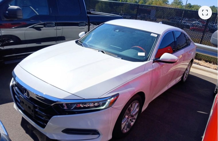 2019 Honda Accord Image 2
