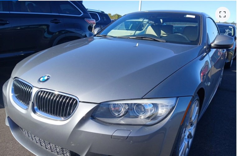 2012 BMW 3 Series Image 1