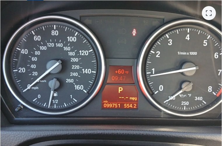 2012 BMW 3 Series Image 7