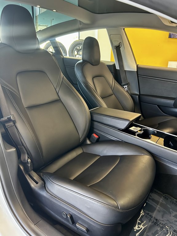 2019 Tesla Model 3 Image 16