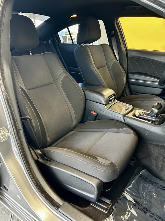 2018 Dodge Charger Image 16