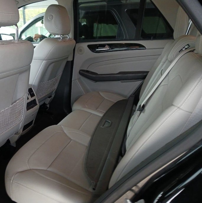 2014 Mercedes-Benz M-Class Image 4