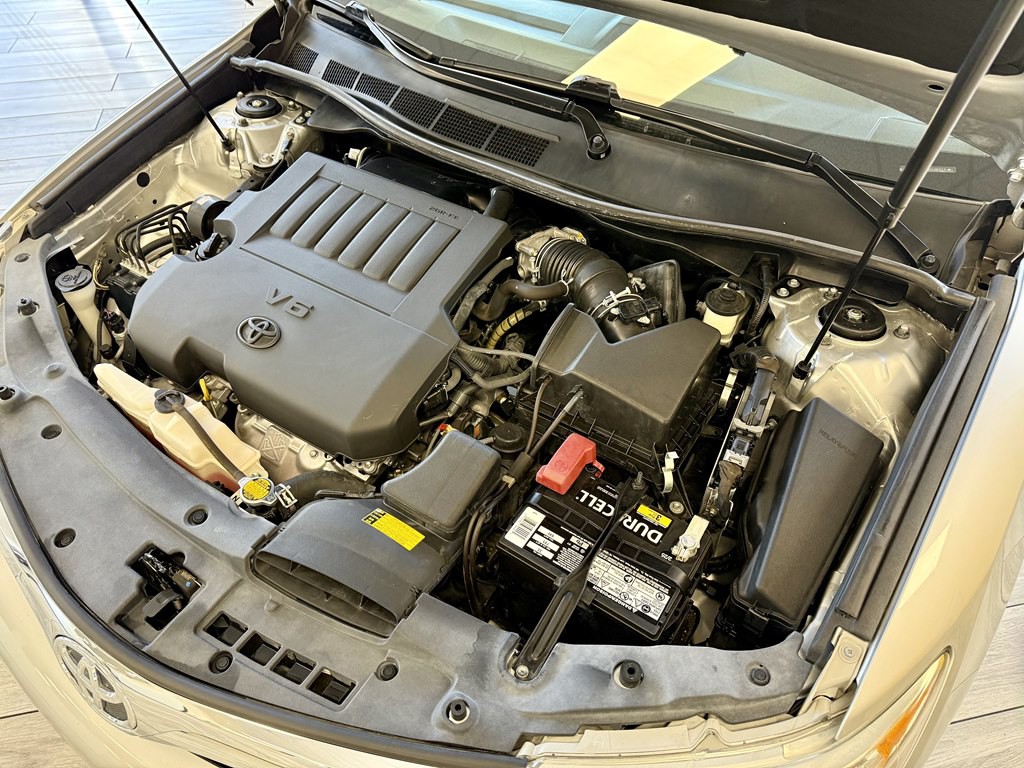 2013 Toyota Camry Image 18