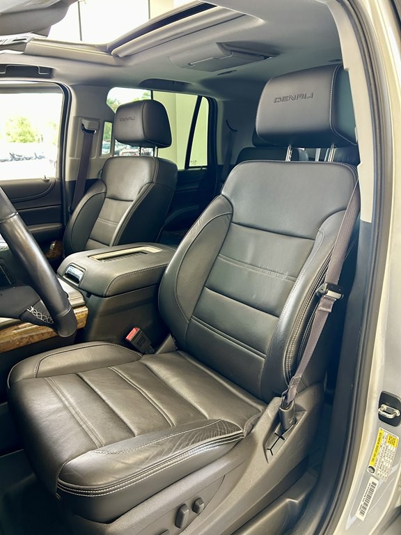 2016 GMC Yukon Image 14