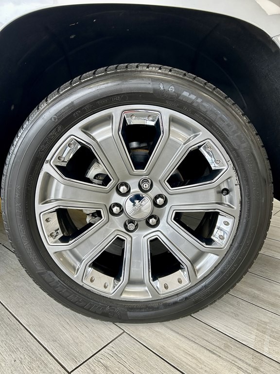 2016 GMC Yukon Image 19