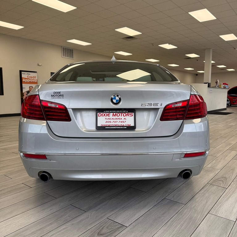 2015 BMW 5 Series Image 8