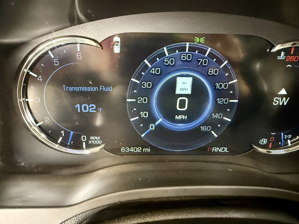 2017 Cadillac Escalade Image 21