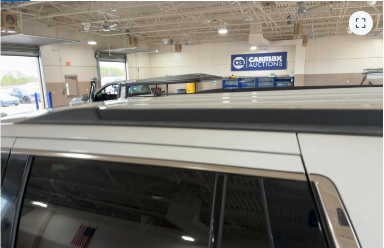 2015 Chevrolet Tahoe Image 9