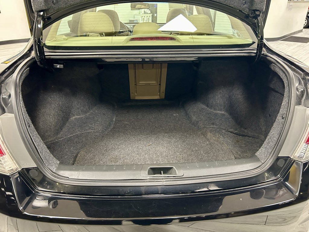2012 Honda Accord Image 9