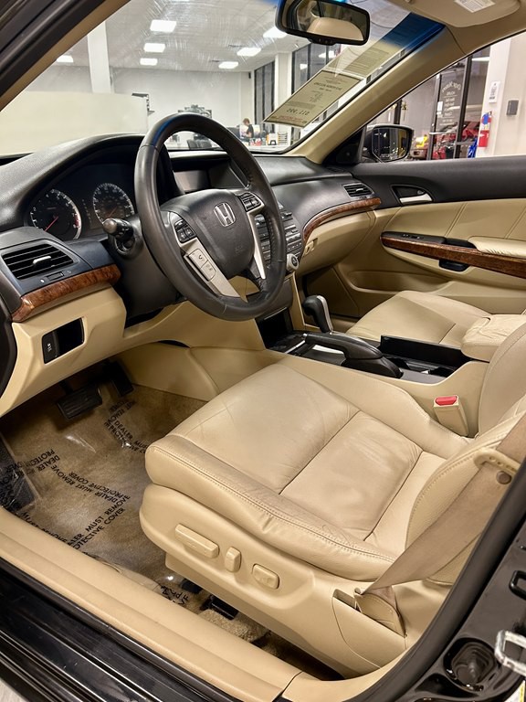 2012 Honda Accord Image 12