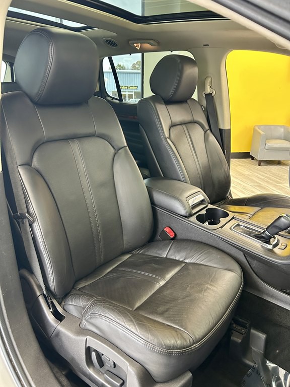 2018 Lincoln MKT Image 16