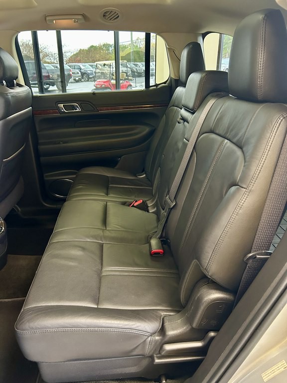 2018 Lincoln MKT Image 17